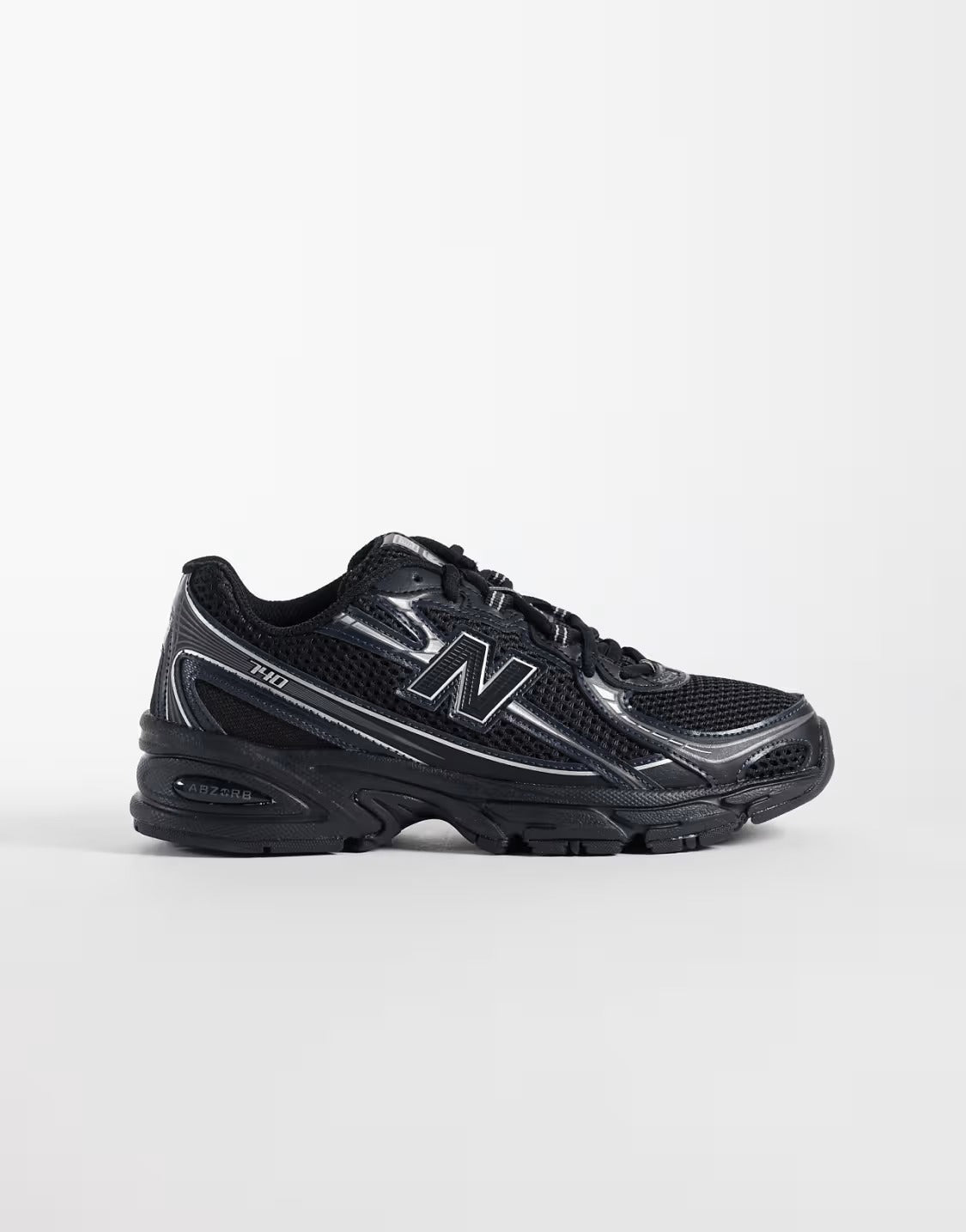 New Balance 740 Black