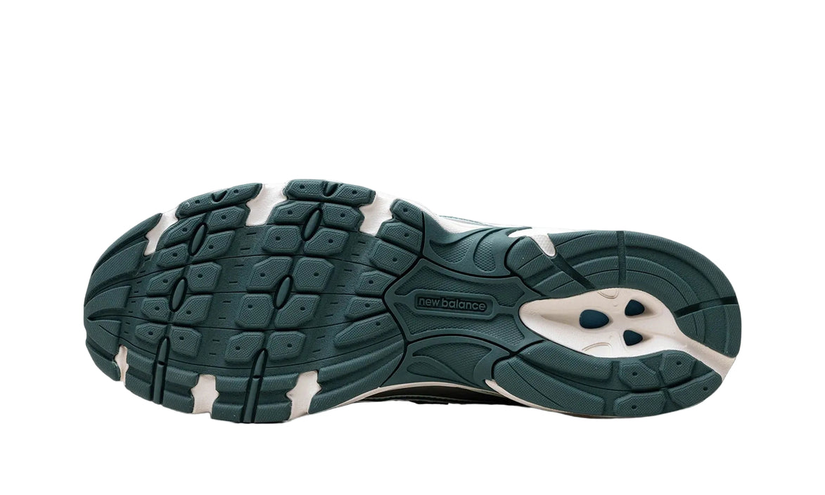 New Balance 740 MARSH GREEN