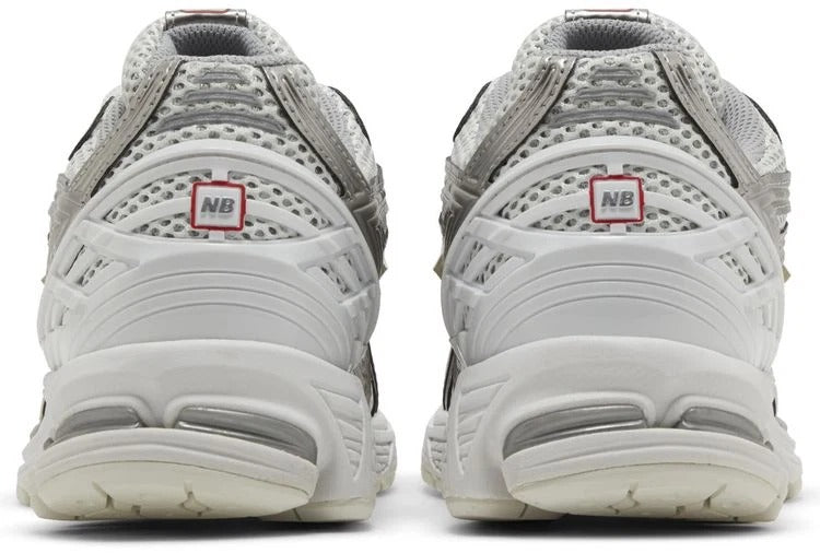 New Balance 1906R Silver