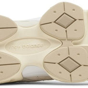New Balance 9060 Sea Salt Brown