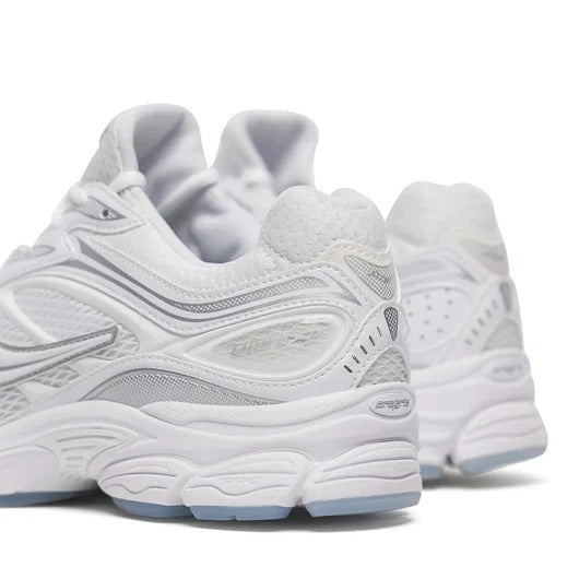 Saucony ProGrid Omni 9 Socktop