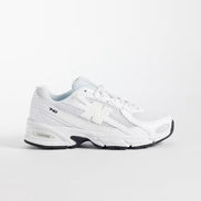 New Balance 740 White