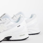 New Balance 740 White